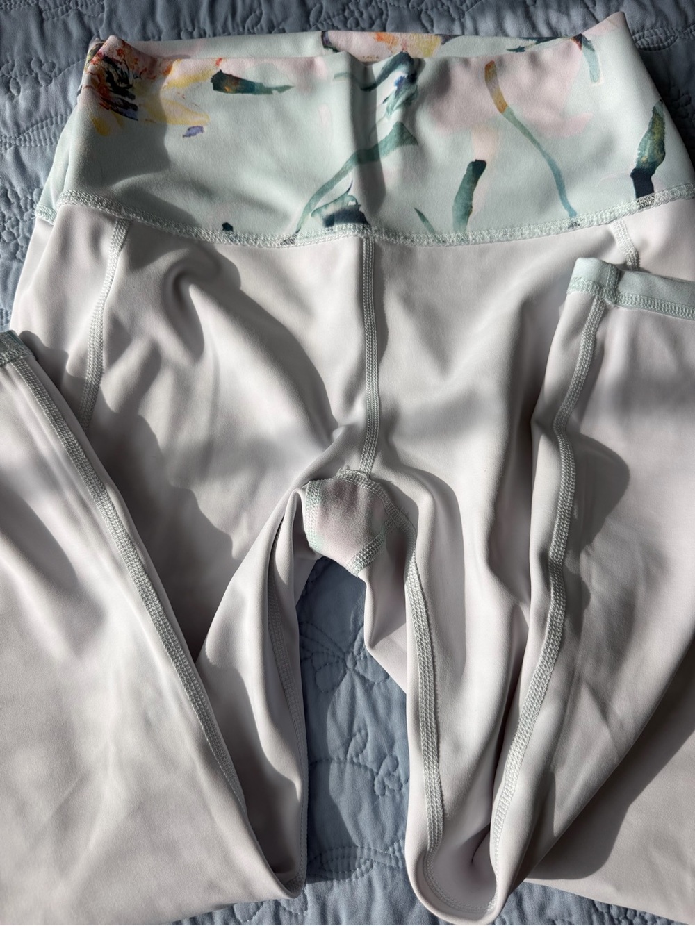 RBX Active Women's High Waist Floral Pastel Capri with Pockets, Running Yoga - Picture 9 of 13